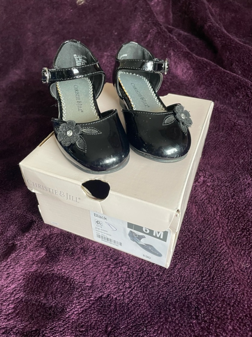 Christie & Jill Girls' Black Patent Dress Shoes with Floral Accent